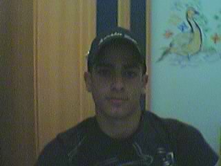 הכרויות דיסקרטיות - מחפש בחורה - אני מחפש  אהבה או סקס במיטה או במלון