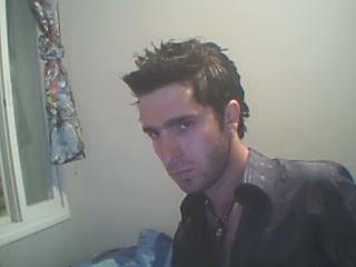 הכרויות דיסקרטיות - סקסי - סקסי שאוהב לבלות ולהישתולל! את השאר תגלי עם תרצי להכיר!