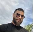 הכרויות דיסקרטיות - חתיך הורס - בחור חתיך מחפש אהבה במיטה